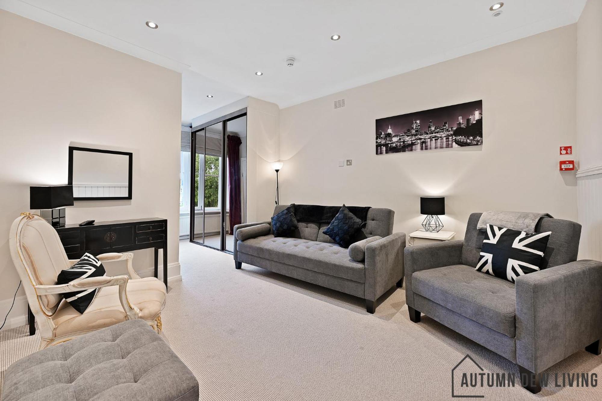 Ferienwohnung Beautiful 2 King Size Beds 2 Bath- Sleeps 5 In Earls Court London Exterior foto