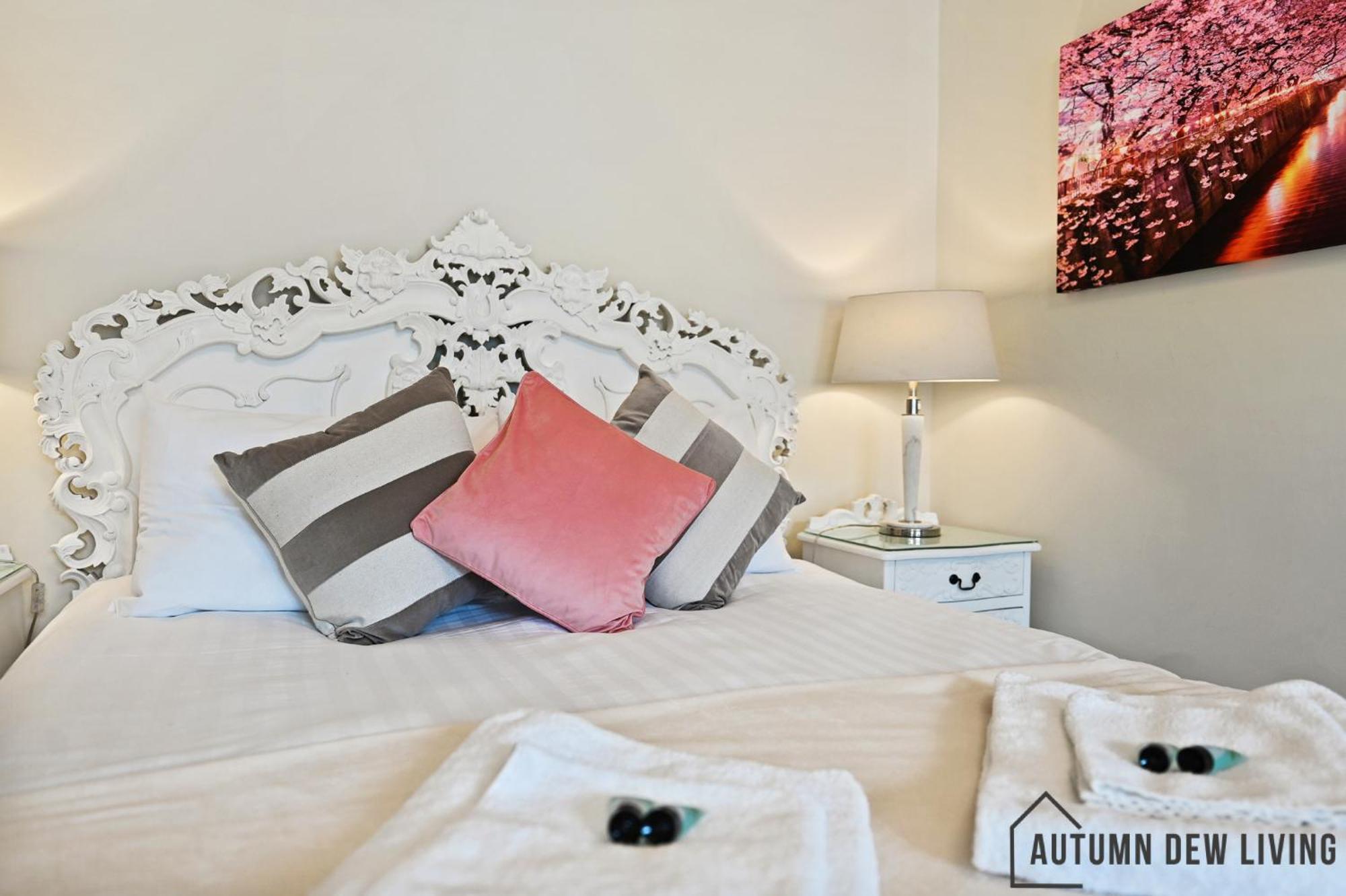 Ferienwohnung Beautiful 2 King Size Beds 2 Bath- Sleeps 5 In Earls Court London Exterior foto